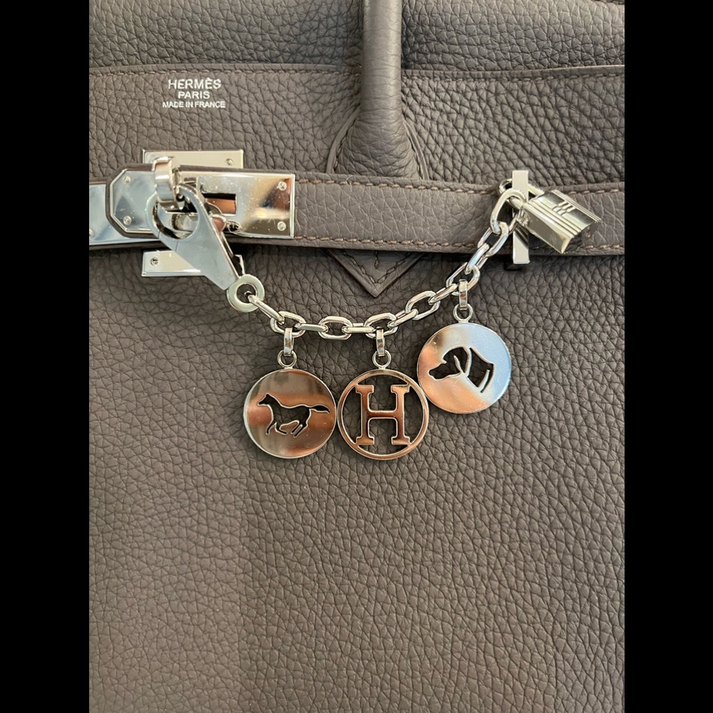 Hermes Breloque Olga Silver Charm Bag Amulette Palladium Berloque Cadena M15